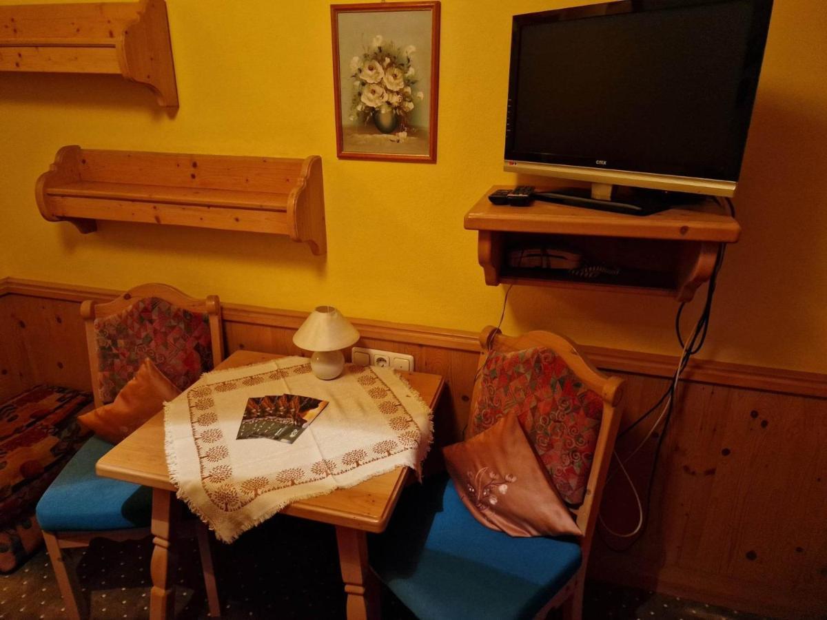 Ferienhotel Lindenhof Leogang Buitenkant foto