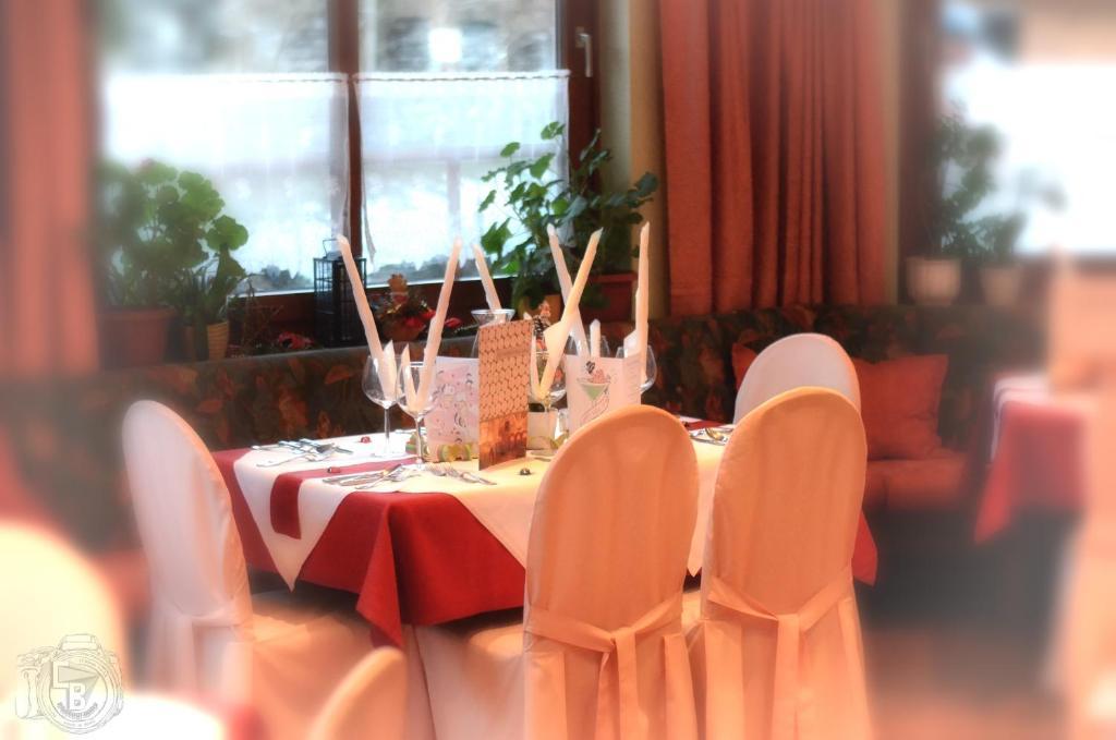 Ferienhotel Lindenhof Leogang Buitenkant foto